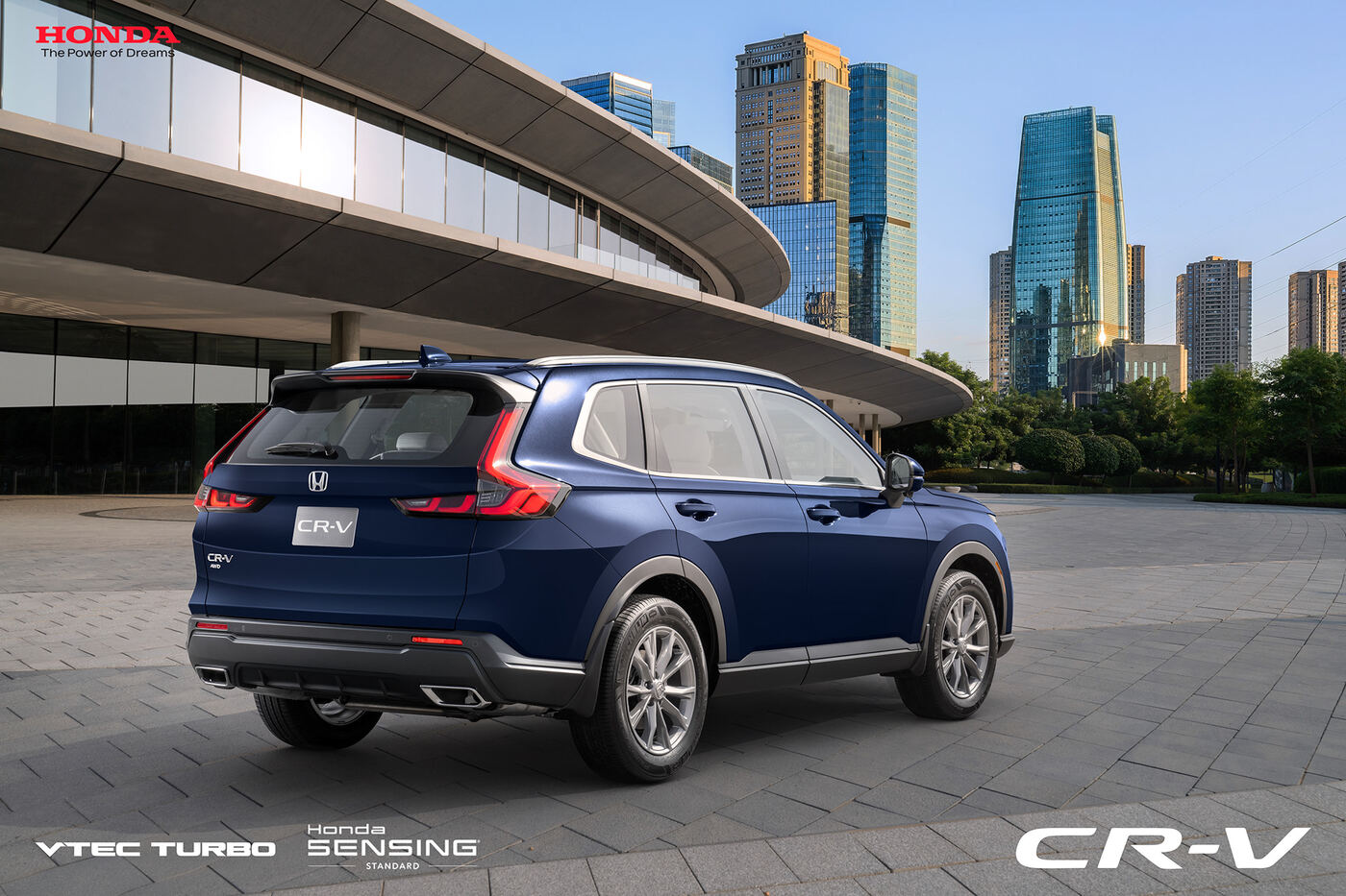 Honda CR-V — still 8