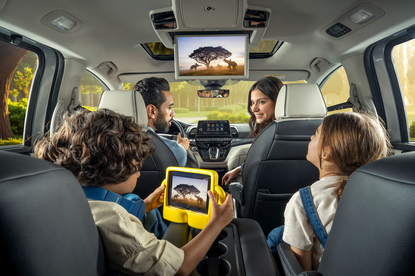 Honda Odyssey — still 8